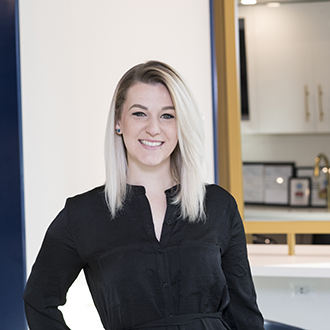 Current Salon & Color Bar by Nese Team Bio – Tanya Guthrie